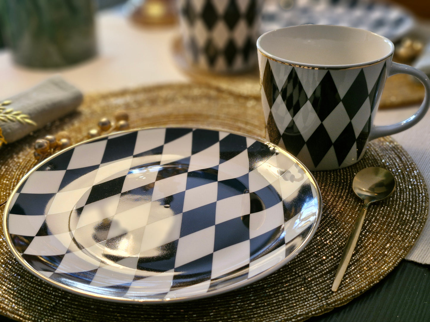 Tea Set Black Diamond