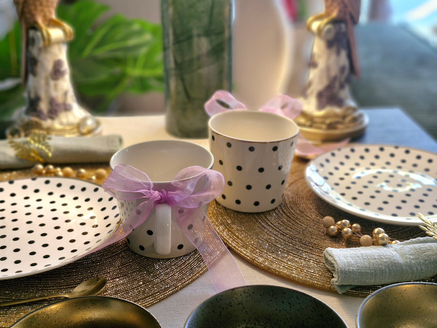 Tea Set Black Dot