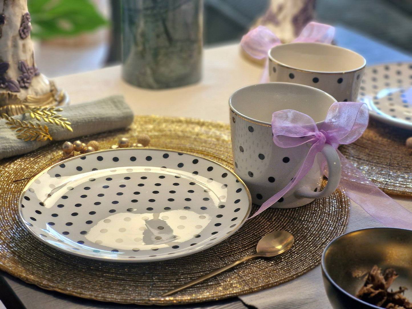 Tea Set Black Dot
