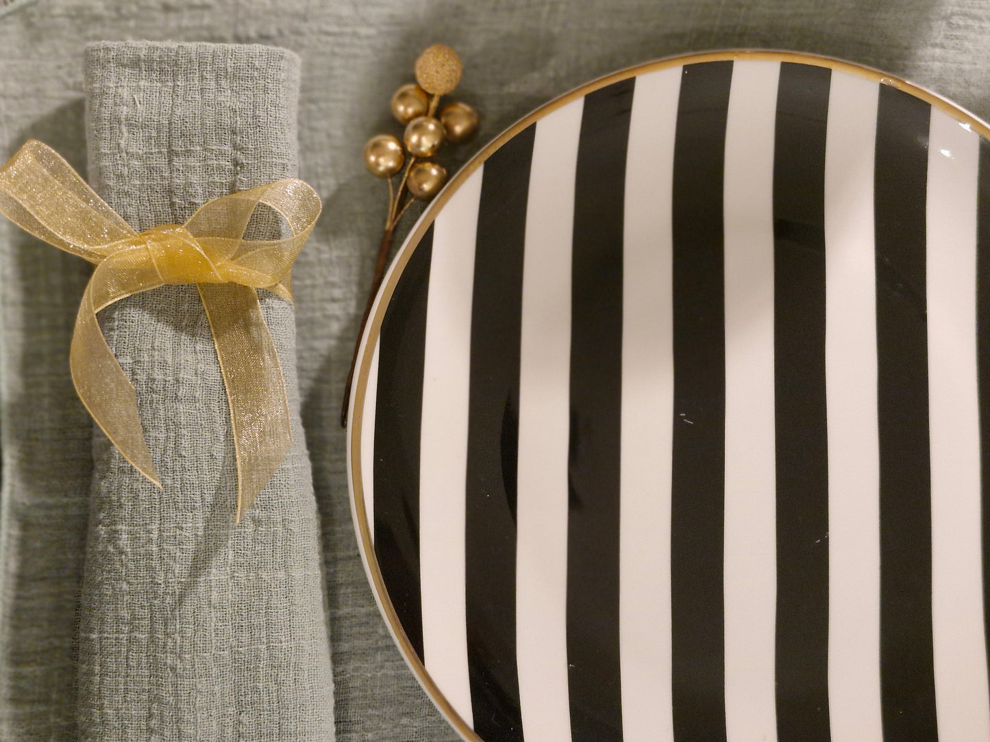 Tea Set Black Stripe